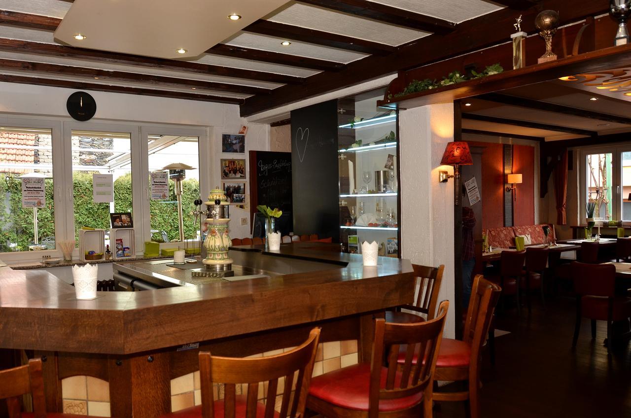 Gasthaus Zur Rebe Mehring  Dış mekan fotoğraf